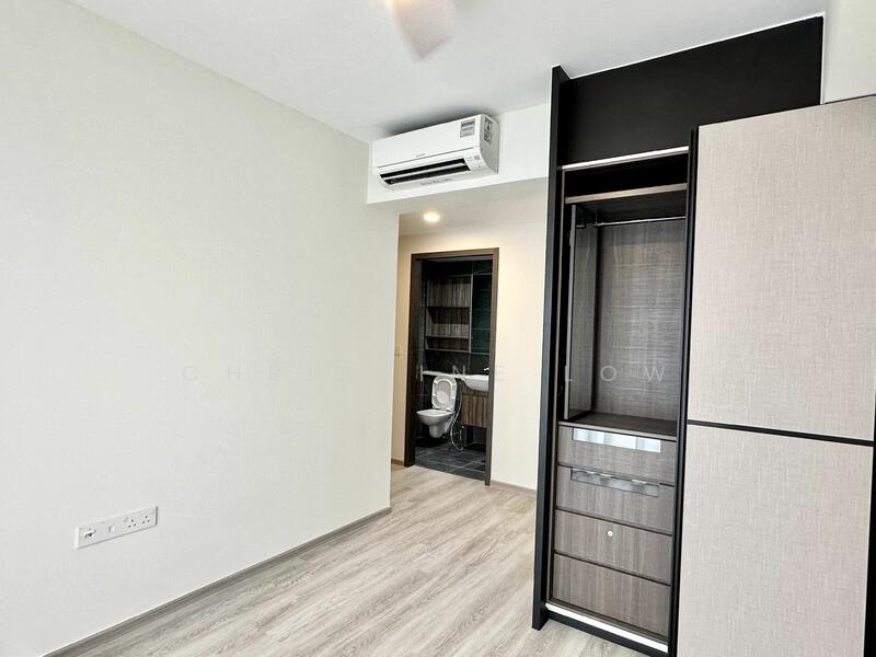 For Rent - Zyanya