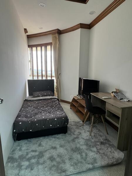 For Rent - Bullion Park
