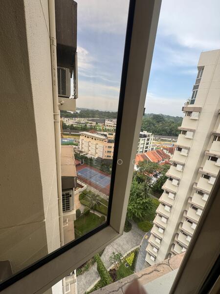 For Rent - Bullion Park