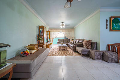 For Sale - 532 Woodlands Drive 14