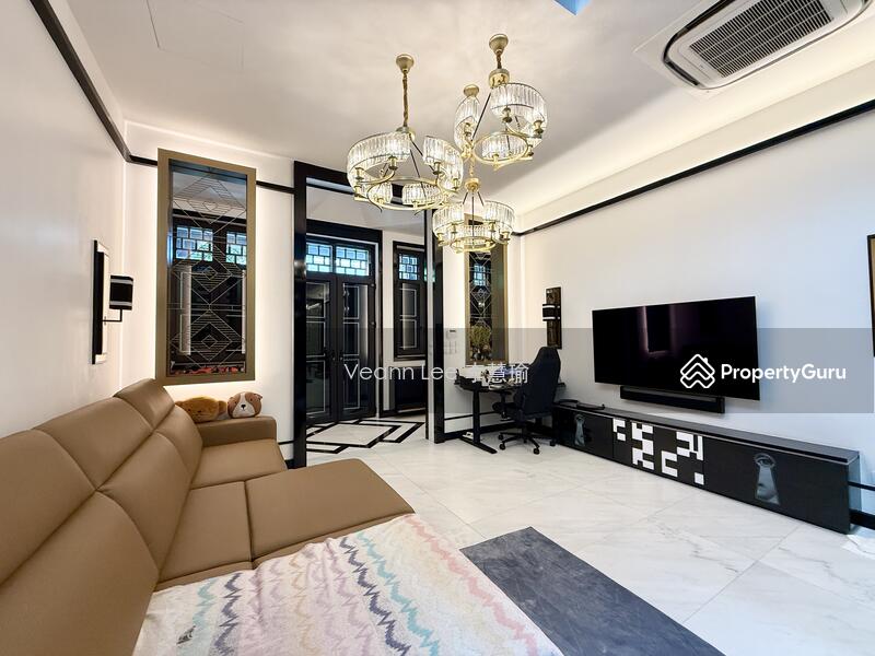 For Rent - Conservation Shophouse of Style with Art Deco Influences