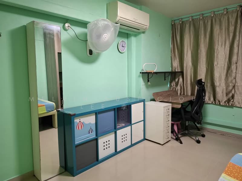 193 Lorong 4 Toa Payoh, 193 Lorong 4 Toa Payoh, Room Rental, 100 sqft, HDB Flat For Rent, by Melvin Auspicious Lee 李俊豪, 60089641 - Study - PropertyGuru.com.sg
