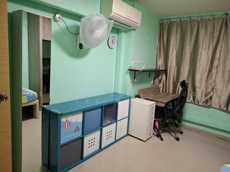 193 Lorong 4 Toa Payoh, 193 Lorong 4 Toa Payoh, Room Rental, 100 sqft, HDB Flat For Rent, by Melvin Auspicious Lee 李俊豪, 60089641 - Bedroom - PropertyGuru.com.sg
