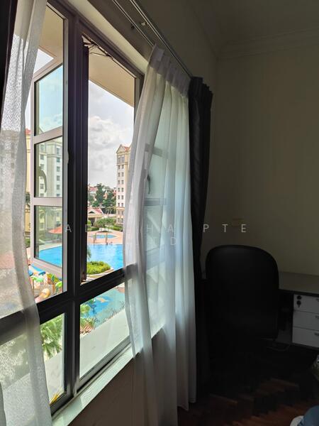 Azalea Park Condo, 10 Flora Road, Room Rental, 150 sqft, Condominium For Rent, by Rahul, 60089687 - PropertyGuru.com.sg