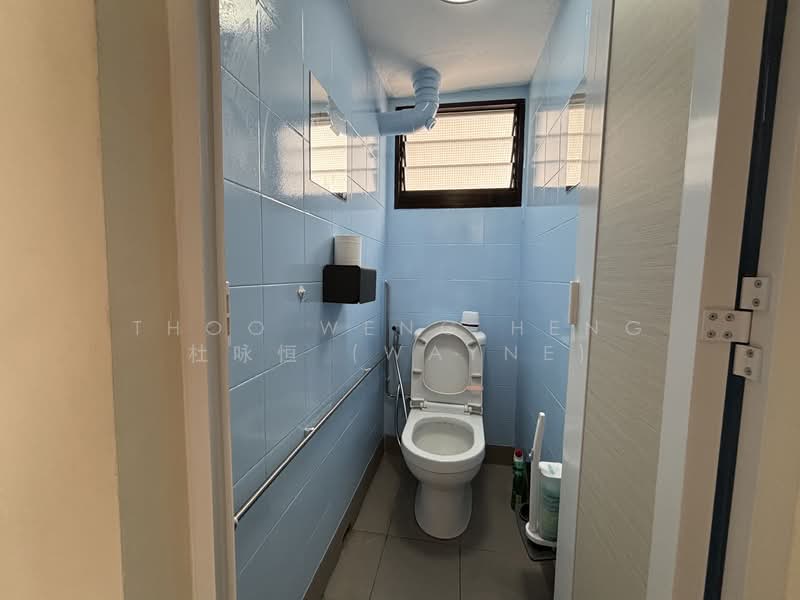 34 Upper Cross Street, 34 Upper Cross Street, Room Rental, 150 sqft, HDB Flat For Rent, by Thoo Weng Heng 杜咏恒 (Wayne), 60089705 - Bathroom - PropertyGuru.com.sg