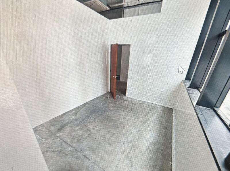 Interlocal Centre, 100G Pasir Panjang Road, Buona Vista / West Coast / Clementi New Town, 1,791 sqft, Light Industrial (B1) For Rent, by David Ee, 60089824 - CommercialGuru.com.sg