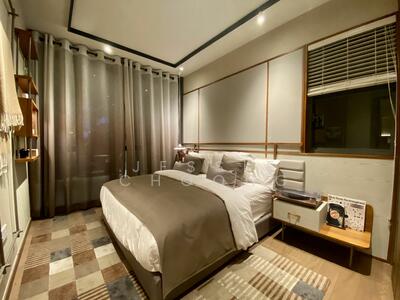 For Sale - The Robertson Opus