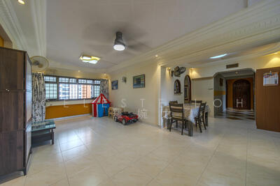 For Sale - 299 Bukit Batok Street 22