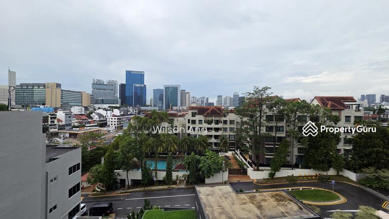 For Sale - Peak Residence