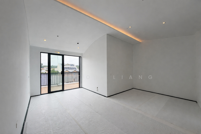 New Jalan Leban Huat Terrace Terraced House For Sale at S$ 6,400,000 | PropertyGuru Singapore - Master bedroom