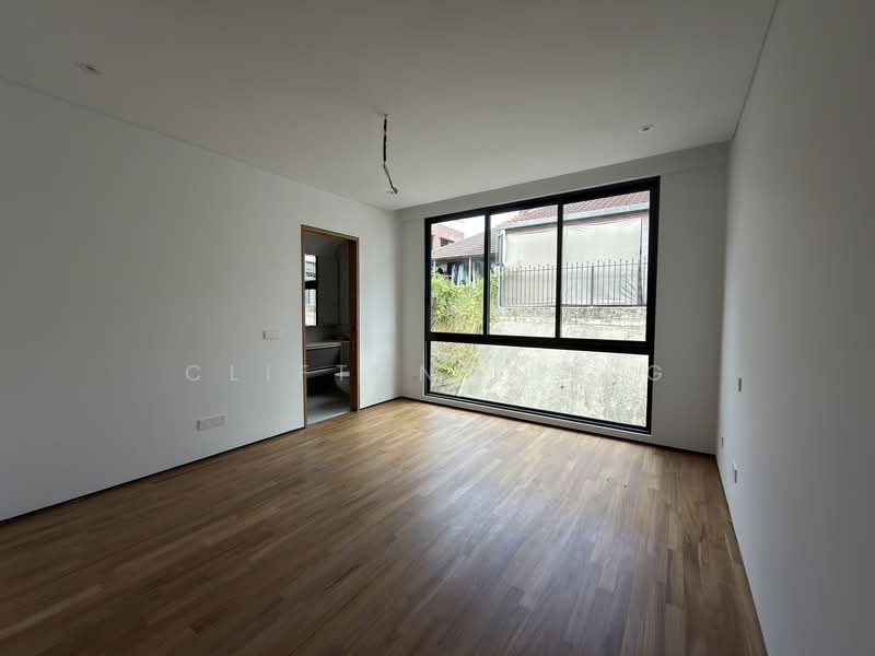 New Jalan Leban Huat Terrace Terraced House For Sale at S$ 6,400,000 | PropertyGuru Singapore - Bathroom