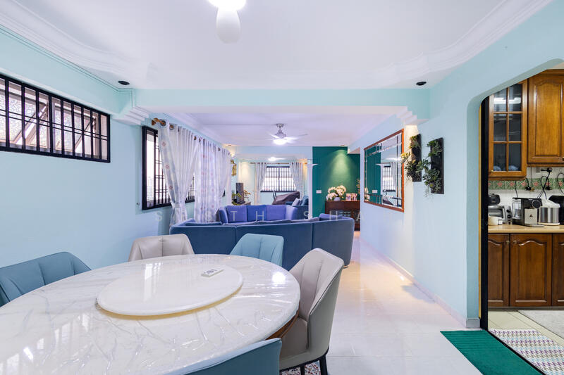 For Sale - 460 Hougang Avenue 10