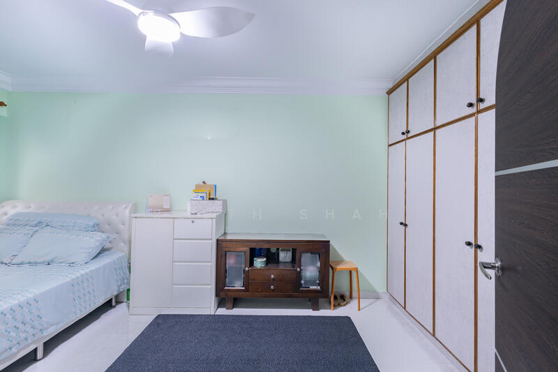 For Sale - 460 Hougang Avenue 10