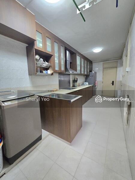 For Sale - 401 Admiralty Link