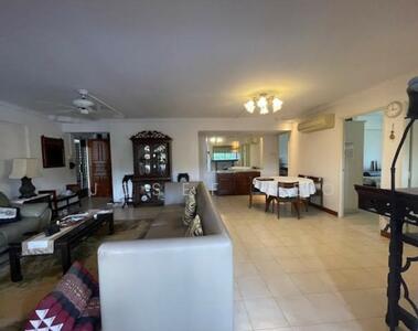 For Sale - 402 Sin Ming Avenue