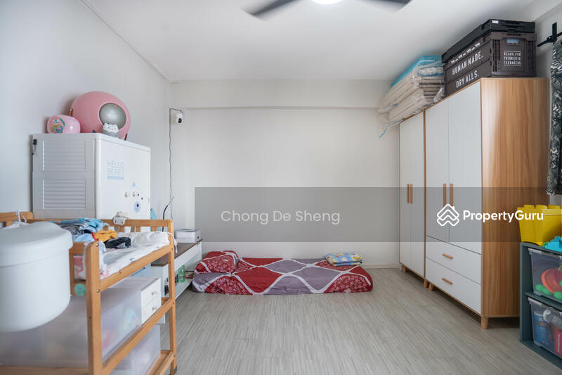 For Sale - 630 Hougang Avenue 8