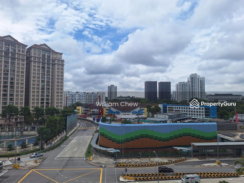 For Sale - 403 Sin Ming Avenue