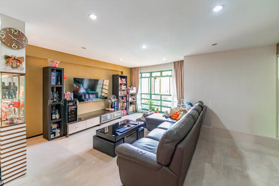 For Sale - 686A Woodlands Drive 73