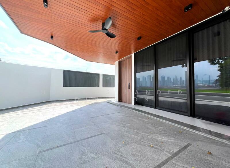 Car Porch