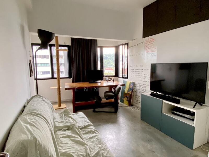 Teresa Ville, Lower Delta Road, 3 Bedrooms, 1,356 sqft, Condominium For Sale, by Jenn Ong, 60091117 - Huge & Spacious bedroom - PropertyGuru.com.sg