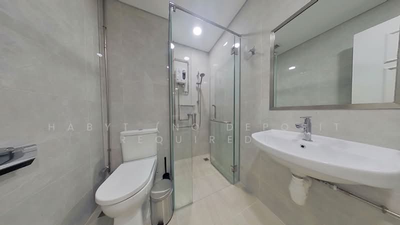 Hmlet Hamilton, 16 Hamilton Rd, Room Rental, 220 sqft, Apartment For Rent, by Bond Lee, 60091139 - PropertyGuru.com.sg