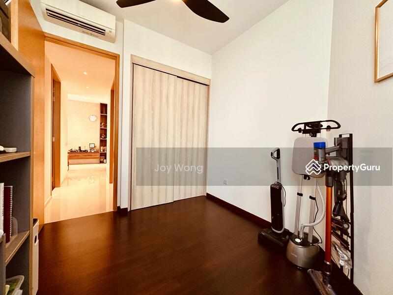For Sale - The Crest