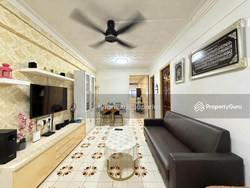 For Sale - 114 Hougang Avenue 1