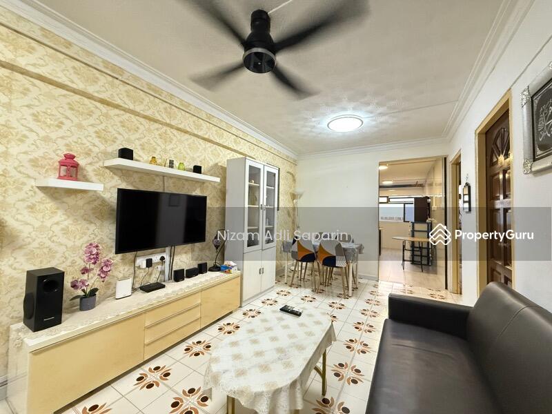 For Sale - 114 Hougang Avenue 1
