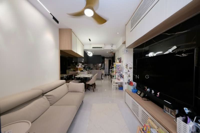 Riverfront Residences Condominium For Sale at S$ 1,260,000 | PropertyGuru Singapore