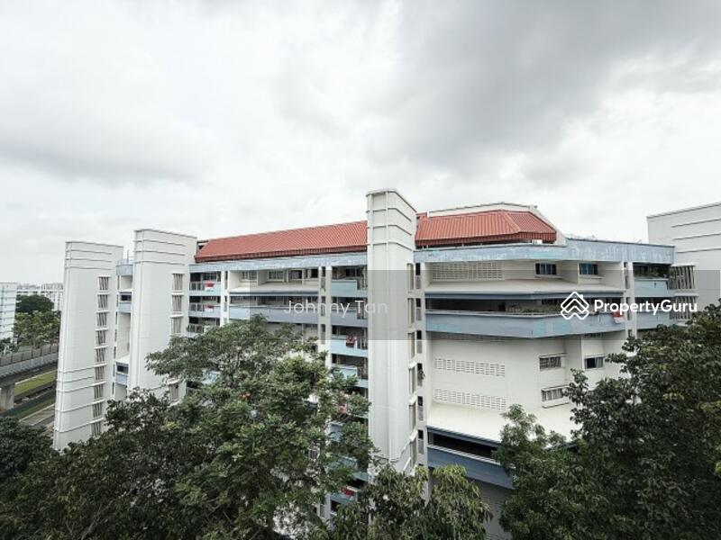 For Sale - 276 Tampines Street 22