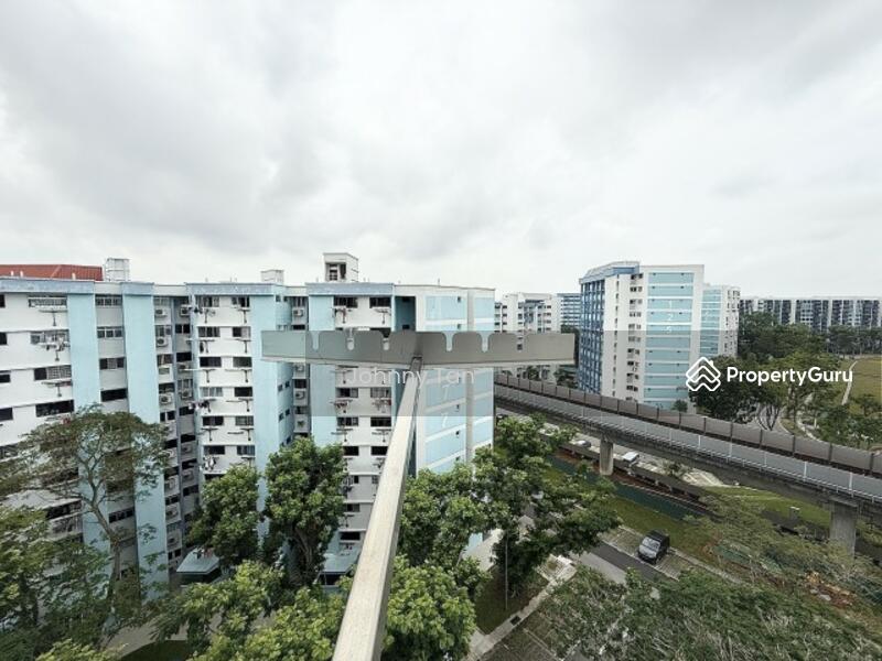 For Sale - 276 Tampines Street 22