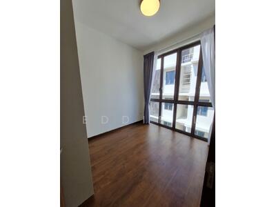 For Rent - Parksuites