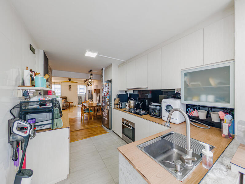 For Sale - 145 Woodlands Street 13