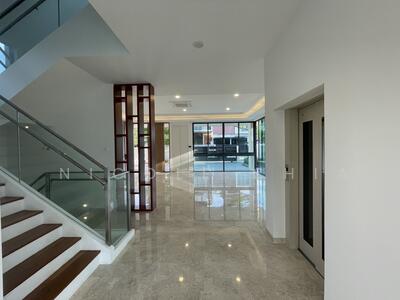 For Sale - Modern rebuilt Seletar detached house with natural basement, pool and lift