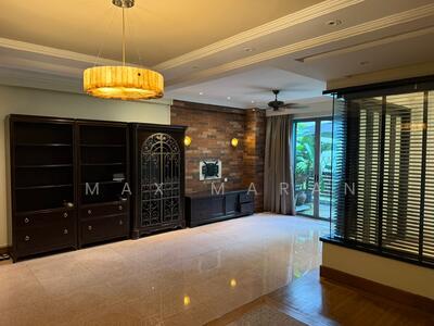 For Rent - Springdale Condo