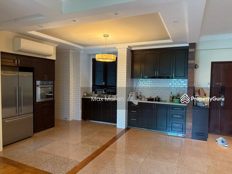 Open concept Kitchen