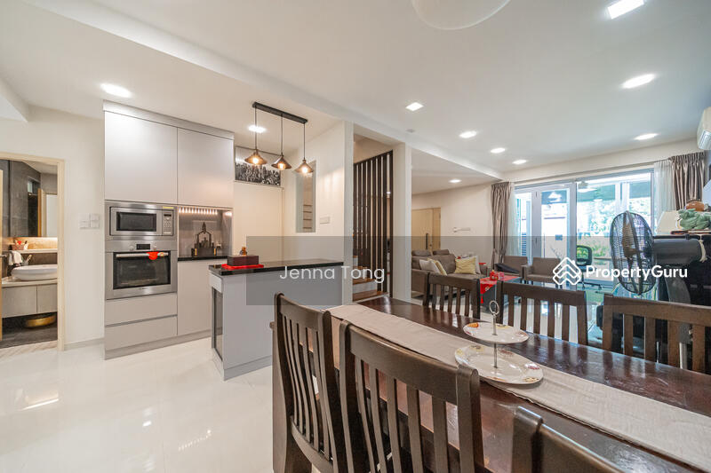 For Sale - Rare Freehold Inter-Terrace at Jalan Riang (Braddell Heights Estate)