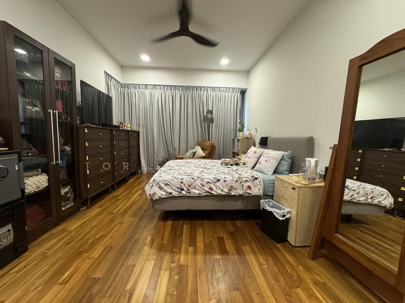 For Rent - The Seafront on Meyer