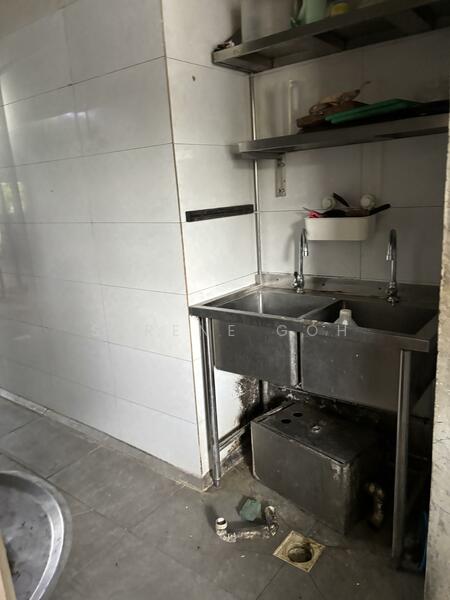 Blk 5 Changi village, 5 CHANGI VILLAGE ROAD, 1,420 sqft, Food & Beverage For Sale, by Serene Goh, 60091439 - Kitchen - CommercialGuru.com.sg