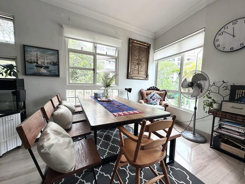 For Sale - Sandy Palm