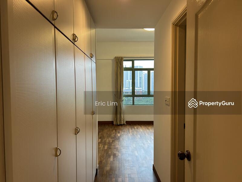 For Rent - Tiara