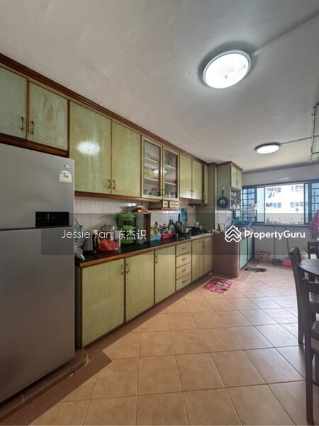 For Sale - 576 Ang Mo Kio Avenue 10