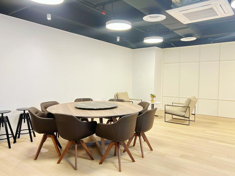 International Plaza, 10 Anson Road, 1,453 sqft, Office For Sale, by Fiona Yin 国凤, 60091863 - CommercialGuru.com.sg