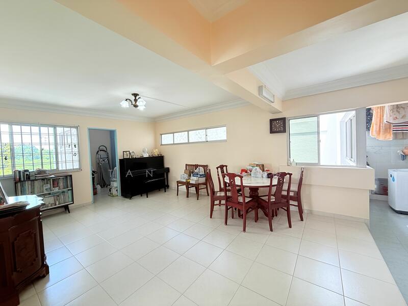 For Sale - 125 Bukit Batok Central