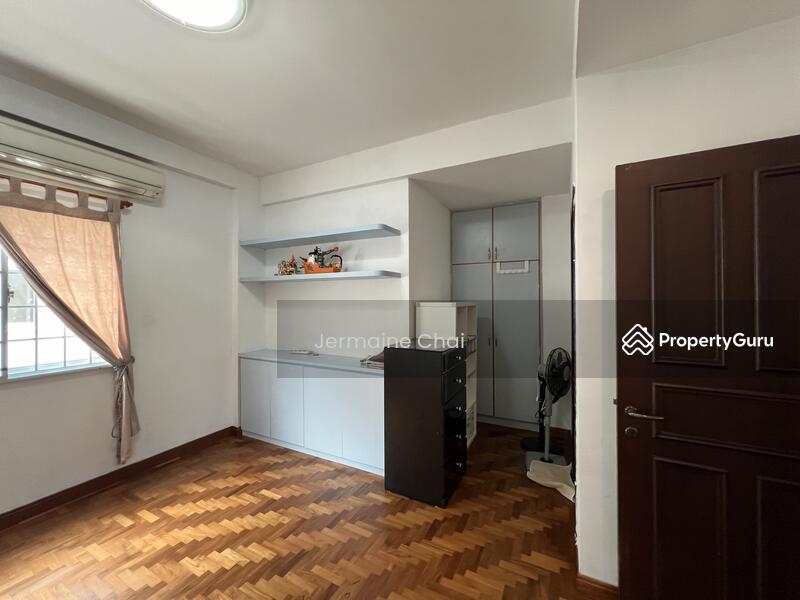 For Rent - Villa Verde