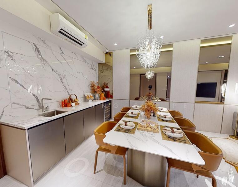 For Sale - Grand Dunman