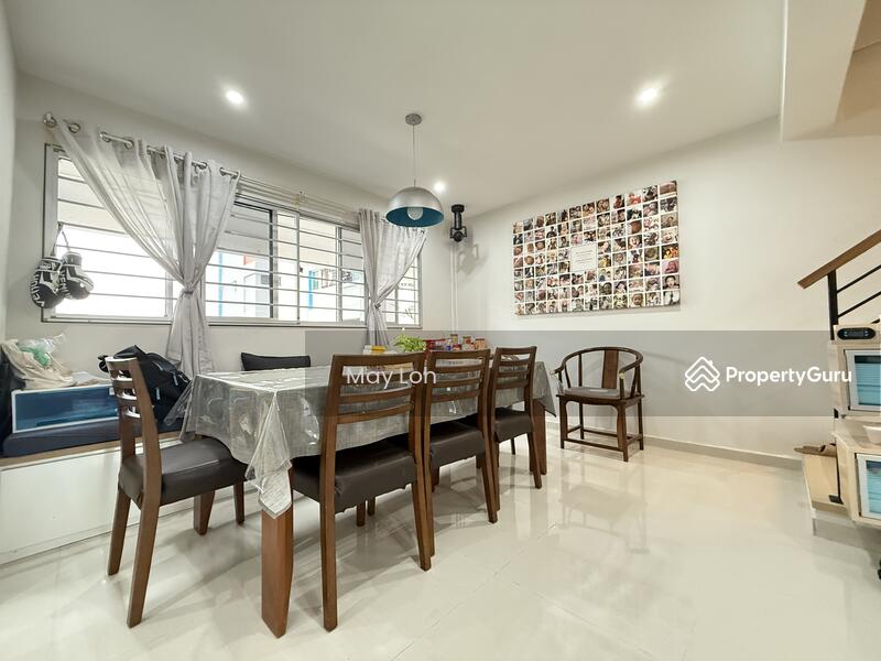 For Sale - 330 Bukit Batok Street 33