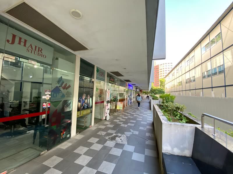 The MidTown, 1187 Upper Serangoon Road, 721 sqft, Food & Beverage For Sale, by John Koh, 60092312 - CommercialGuru.com.sg