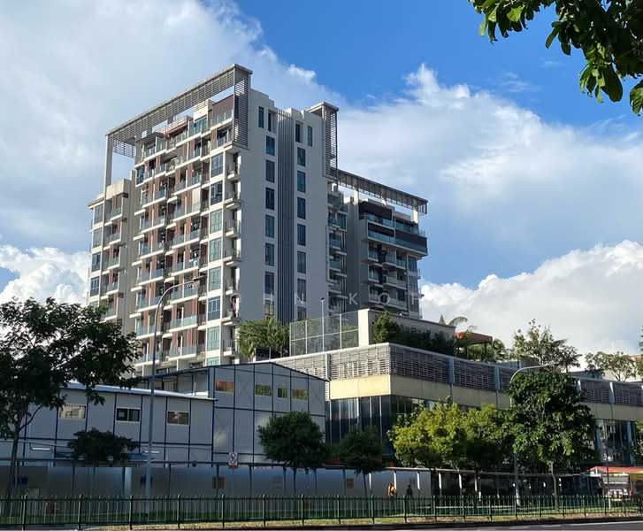 The MidTown, 1187 Upper Serangoon Road, 721 sqft, Food & Beverage For Sale, by John Koh, 60092312 - CommercialGuru.com.sg