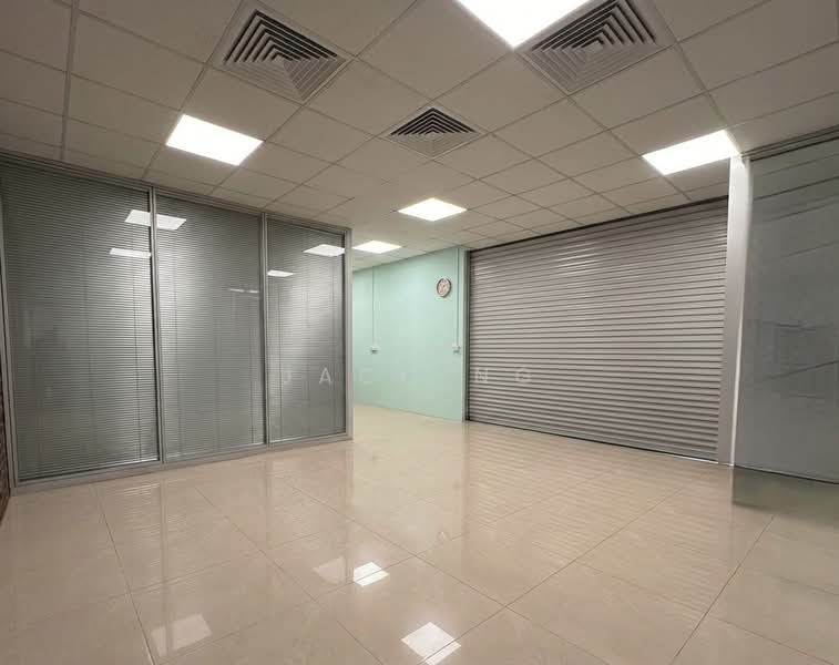 West Connect Building, 10 Buroh Street, 2,400 sqft, Factory / Workshop (B2) For Sale, by Jacq Ng, 60092387 - CommercialGuru.com.sg